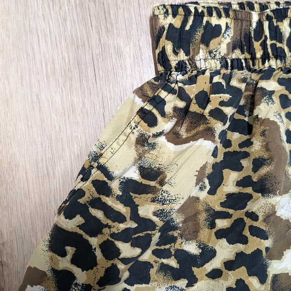Leopard Print Silk Shorts Elastic Stretch Waist - Picture 4 of 5